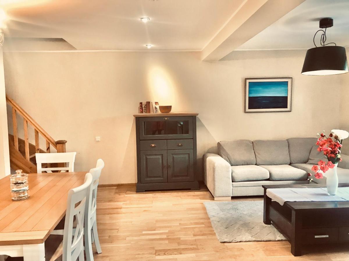 Cozy City Penthouse Apartment, Free Parking Tallinn Buitenkant foto