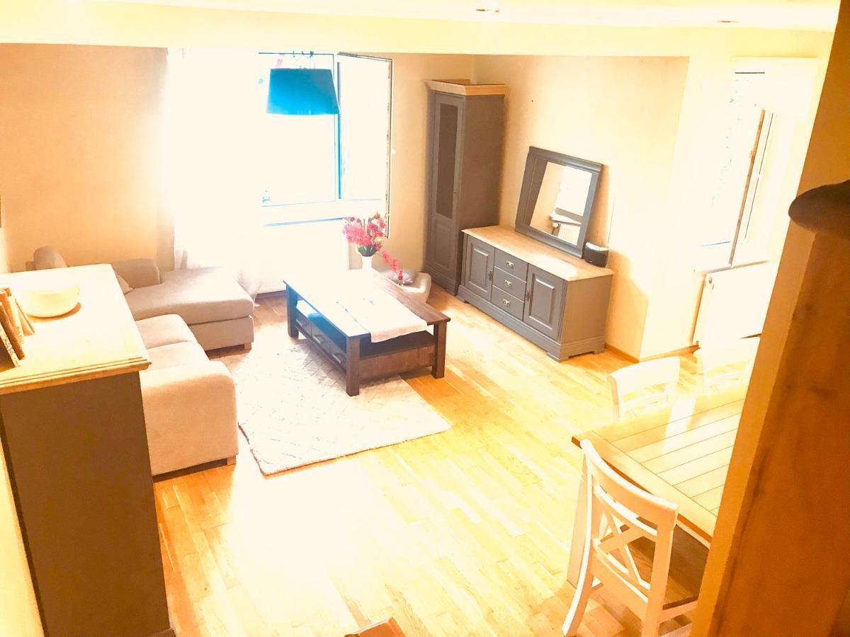 Cozy City Penthouse Apartment, Free Parking Tallinn Buitenkant foto