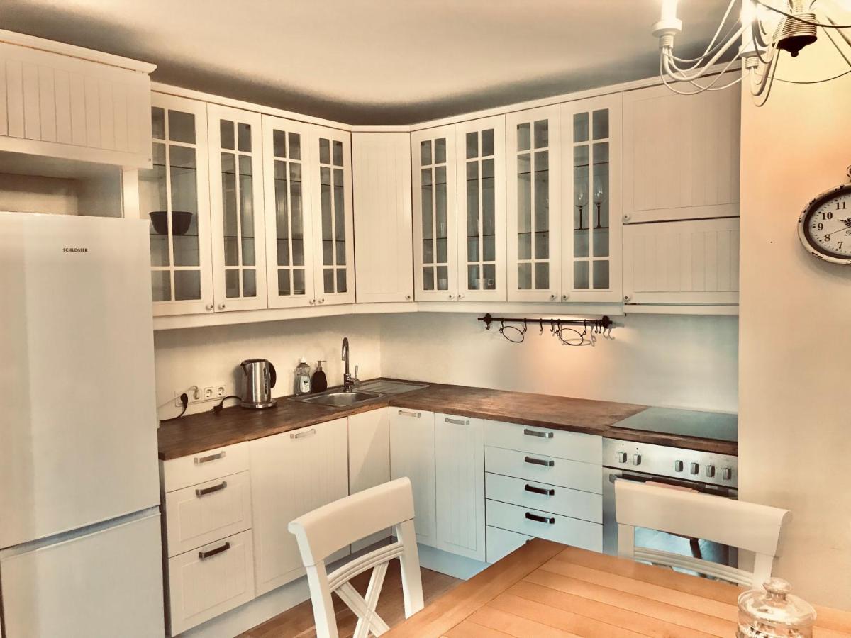 Cozy City Penthouse Apartment, Free Parking Tallinn Buitenkant foto