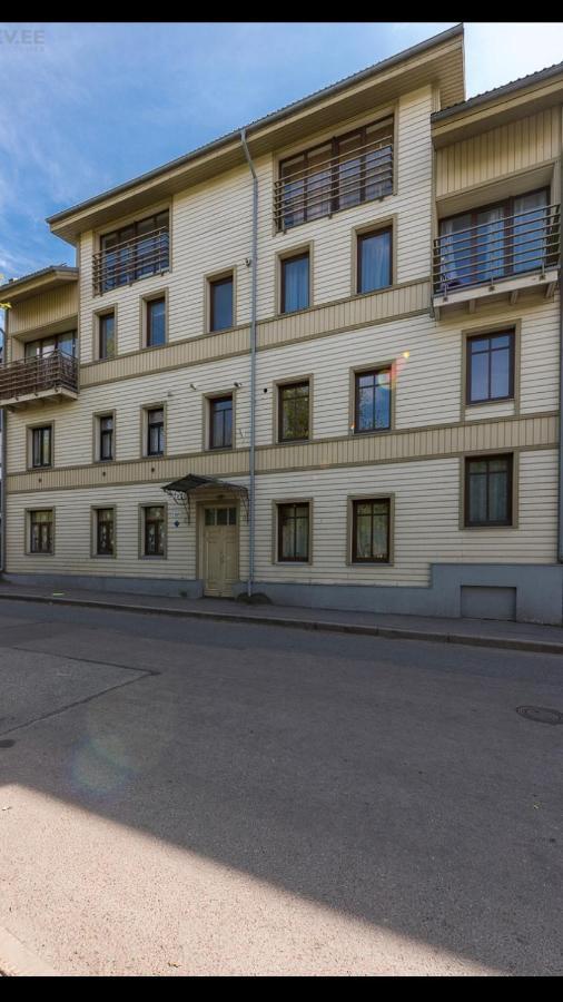 Cozy City Penthouse Apartment, Free Parking Tallinn Buitenkant foto